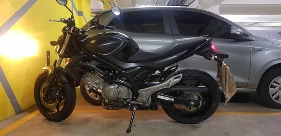 SUZUKI GLADIUS 